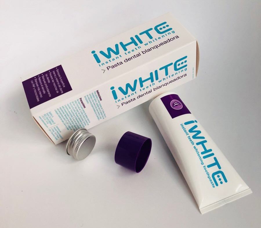 Pasta de dientes blanqueadora iWhite